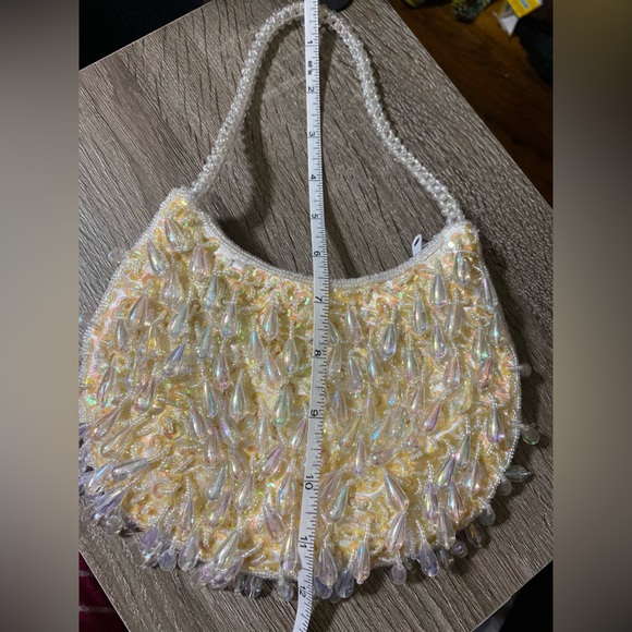 Beautiful Beaded/Tassel bag - Picture 5 of 8